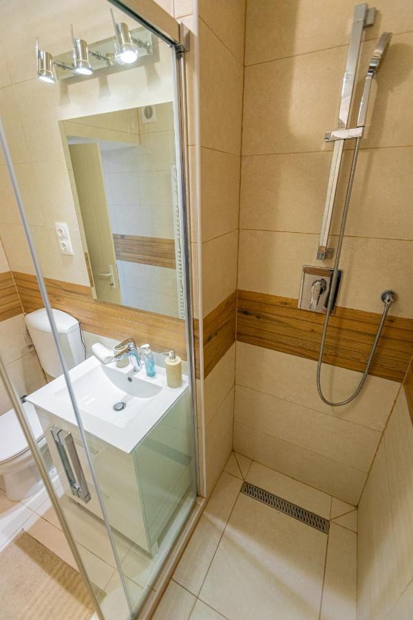 Cassa Mist Apartment Budapest Bagian luar foto